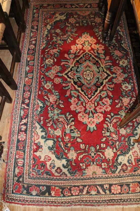 Red ground rug